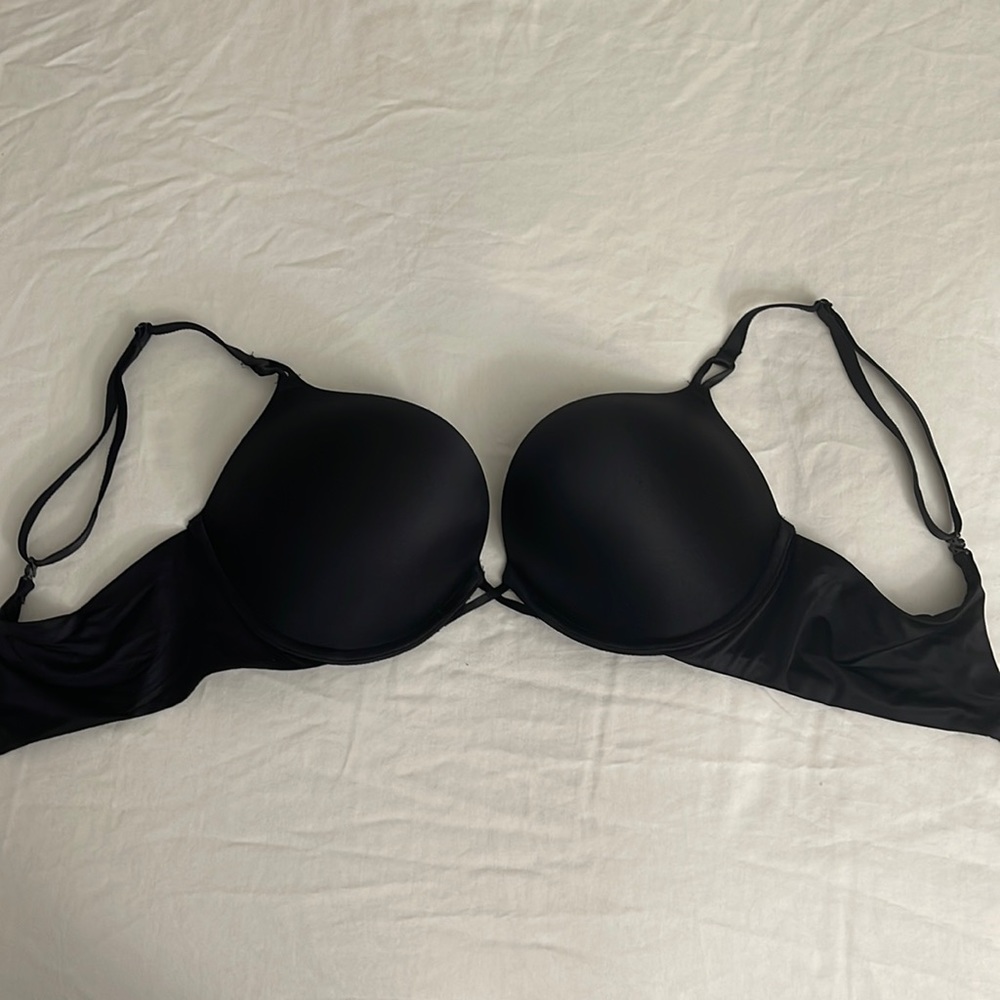 Victoria’s Secret | Bombshell Add-2-Cups Push-Up Bra in Black, Size 36C/D80